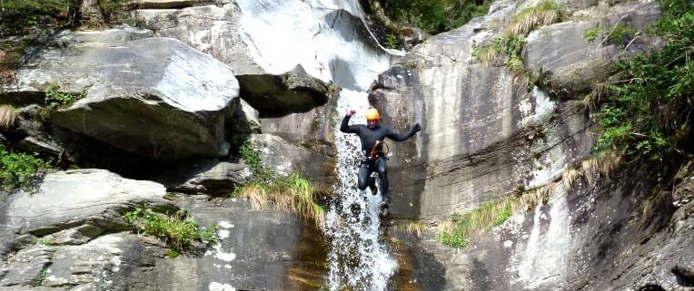 Canyoning