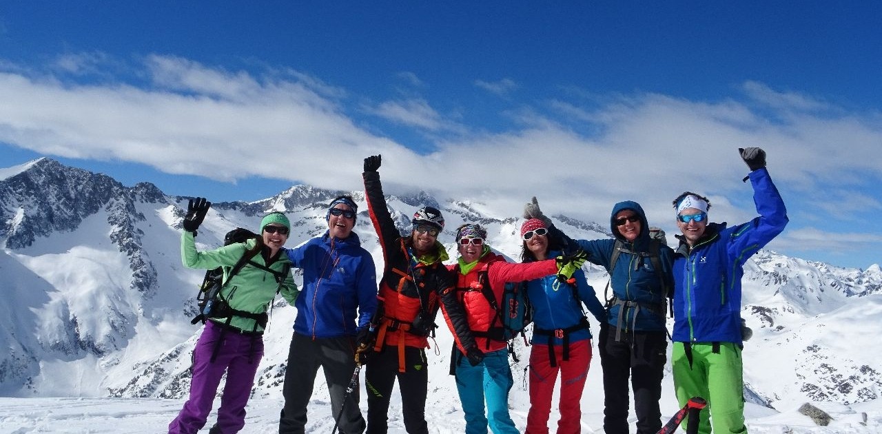 Pyrenees Skitouring