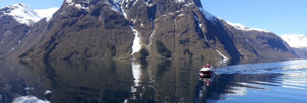 Das Wassertaxi in den Sunnmore Alpen