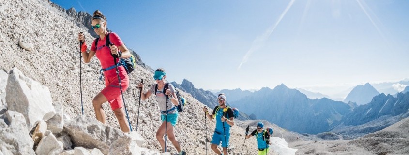 Einsamer Aufstieg während der Speedtransalp von Garmisch nach Meran