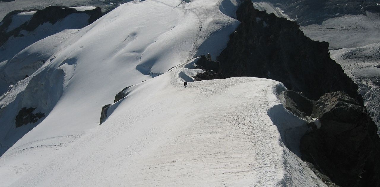 Allalinhorn & Strahlhorn 4000er Gipfel in den Westalpen für Einsteiger