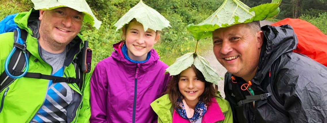 Natürlicher Regenschutz auf der Alpenüberquerung Tegernsee Sterzing